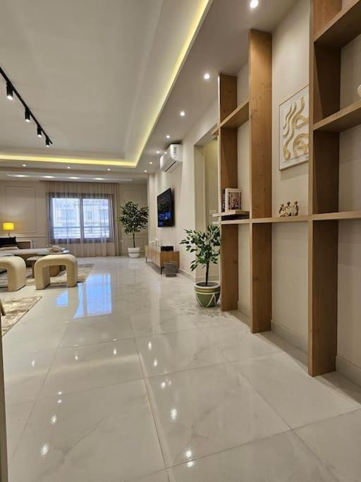Luxury 3 Bedroom By A1 435-203 Apartment *